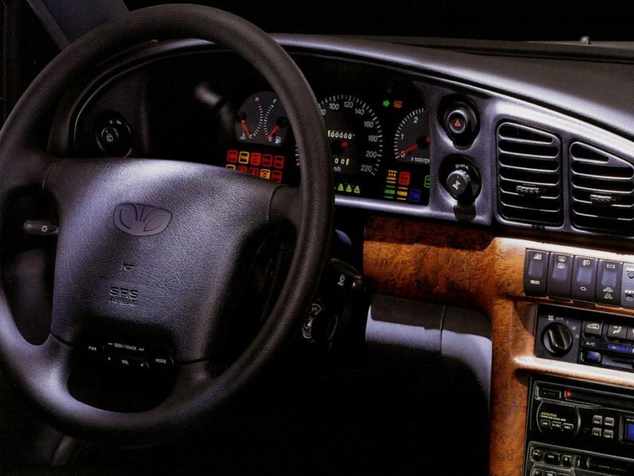  Daewoo Musso 1999 года  (фото 5 из 11)